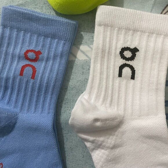 On Running Mid-Cut Socks 5-Pair Set - Picture 2 of 4
